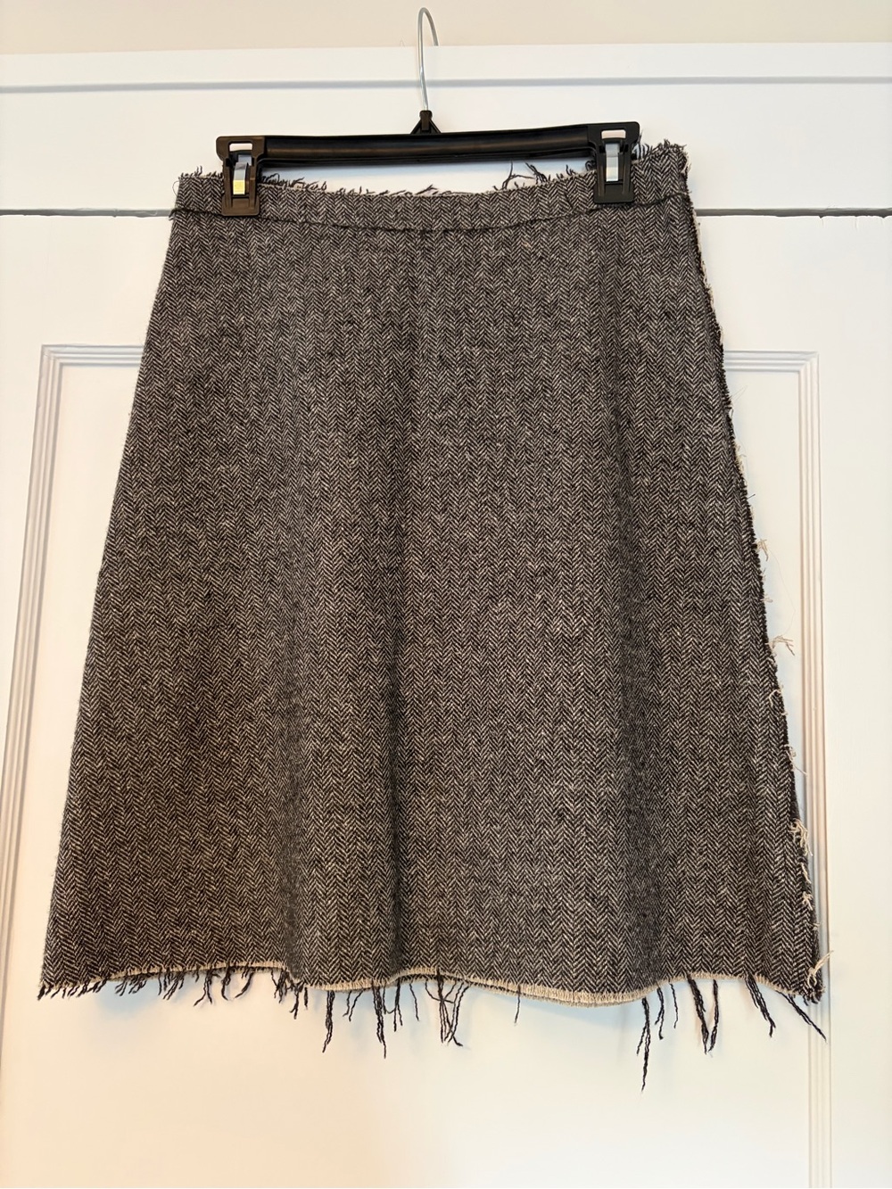 Lanvin Frayed Hem Herringbone A-Line Skirt - Gray